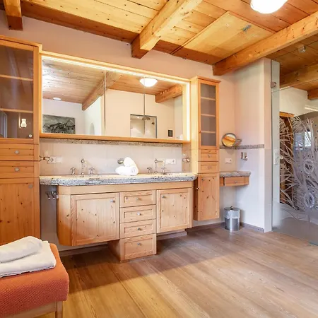 Holiday home Weberhaeusl Am Penningberg