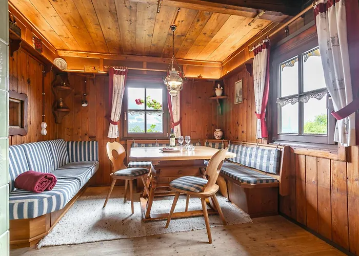 Weberhaeusl Am Penningberg הופגרטן אים בריקסנטל