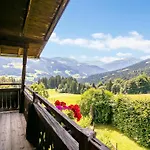 Weberhaeusl Am Penningberg Casa de Férias Hopfgarten im Brixental